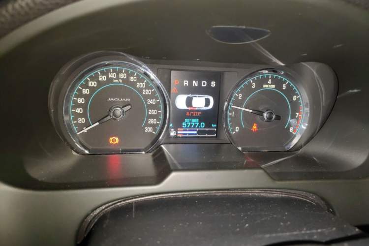 Used Jaguar XF 2014 XF 2.0T Prestige Edition Instrument Cluster