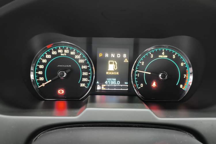 Used Jaguar XF 2014 XF 2.0T Prestige Edition Instrument Cluster