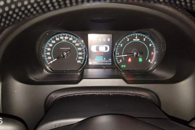 Used Jaguar XF 2014 XF 2.0T Luxury Edition Instrument Cluster