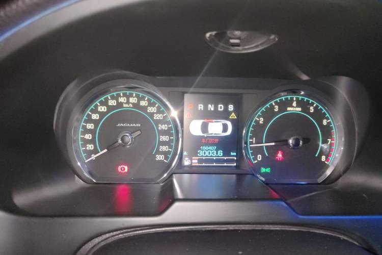 Used Jaguar XF 2014 XF 2.0T Prestige Edition Instrument Cluster