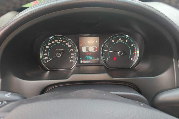 Used Jaguar XF 2014 XF 2.0T Prestige Edition Instrument Cluster