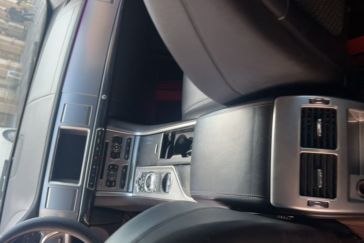 Used Jaguar XF 2014 XF 2.0T Luxury Edition Interior 9