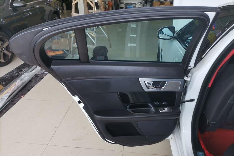 Used Jaguar XF 2014 XF 3.0 SC Sport Club Limited Edition Left Rear Door Interior