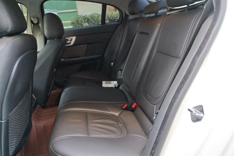 Used Jaguar XF 2014 XF 2.0T Prestige Edition Left Rear Seat