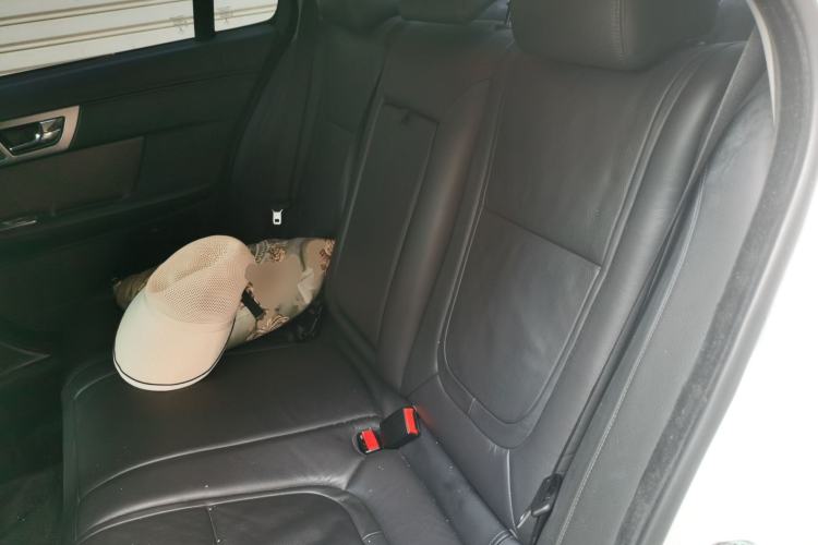 Used Jaguar XF 2014 XF 2.0T Prestige Edition Left Rear Seat