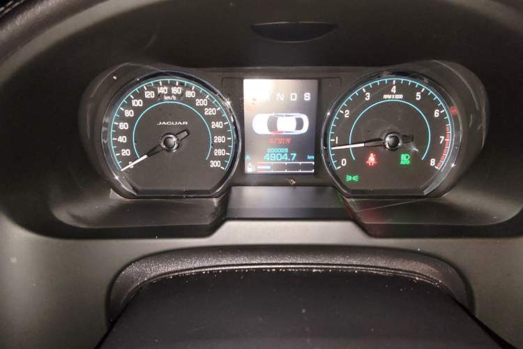 Used Jaguar XF 2014 XF 2.0T Luxury Edition Odometer Close Up