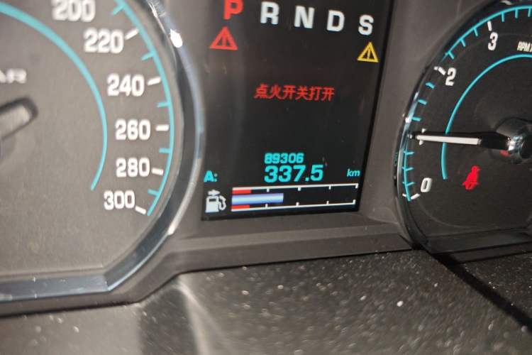 Used Jaguar XF 2014 XF 2.0T Prestige Edition Odometer Close Up
