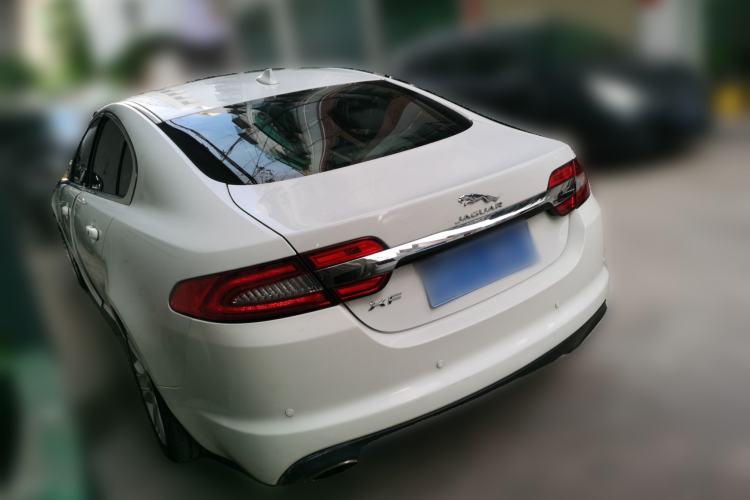 Used Jaguar XF 2014 XF 2.0T Luxury Edition Rear Left 45 Deg