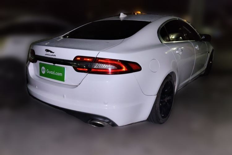 Used Jaguar XF 2014 XF 2.0T Luxury Edition Rear Right 45 Deg