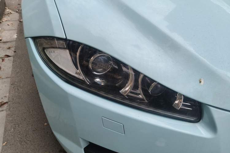 Used Jaguar XF 2014 XF 3.0 SC Sport Club Limited Edition Right Front Headlight
