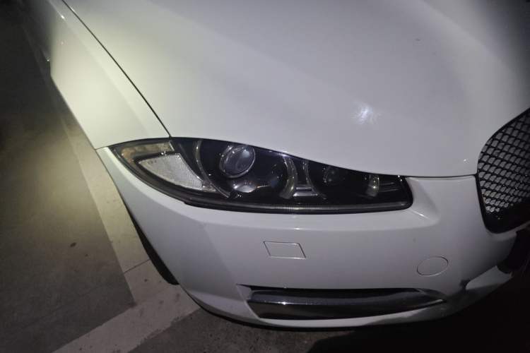 Used Jaguar XF 2014 XF 2.0T Prestige Edition Right Front Headlight