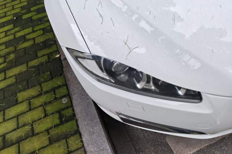 Used Jaguar XF 2014 XF 2.0T Prestige Edition Right Front Headlight