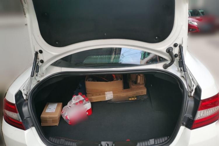 Used Jaguar XF 2014 XF 2.0T Luxury Edition Trunk