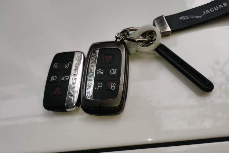 Used Jaguar XF 2014 XF 2.0T Luxury Edition Vehicle Key