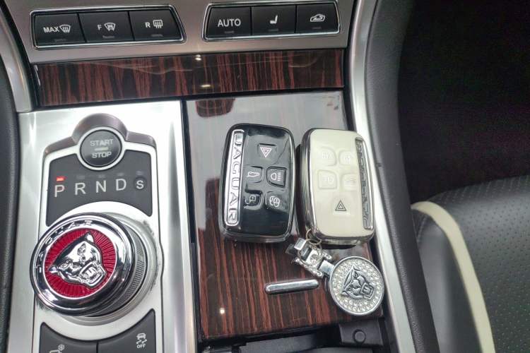 Used Jaguar XF 2014 XF 3.0 SC Luxury Edition Vehicle Key