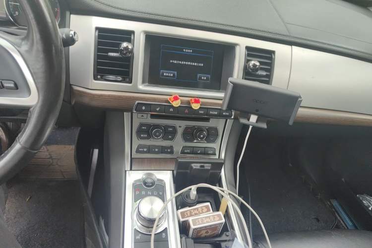 Used Jaguar XF 2015 XF 2.0T 80th Anniversary Collector's Edition Audio And AC Panel