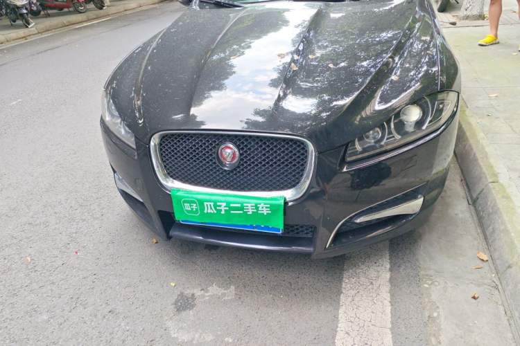 Used Jaguar XF 2015 XF 3.0 SC R-Sport Luxury Edition Engine Bay