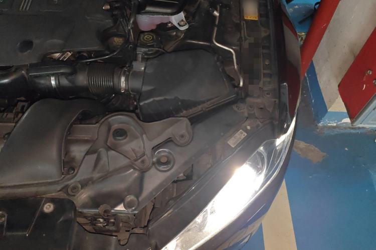 Used Jaguar XF 2015 XF 3.0 SC R-Sport Luxury Edition Engine Bay Left