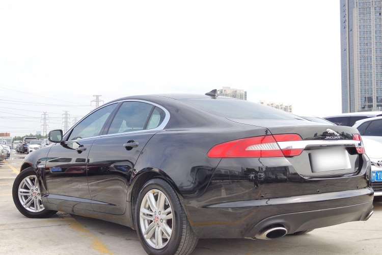 Used Jaguar XF 2015 XF 2.0T Prestige Edition Exterior 3
