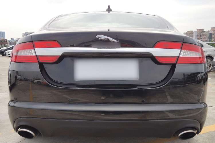 Used Jaguar XF 2015 XF 2.0T Prestige Edition Exterior 7