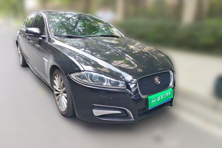 Used Jaguar XF 2015 XF 3.0 SC R-Sport Luxury Edition Front Right 45 Deg
