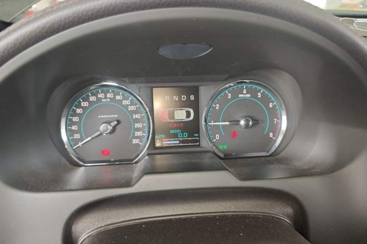 Used Jaguar XF 2015 XF 2.0T Prestige Edition Instrument Cluster