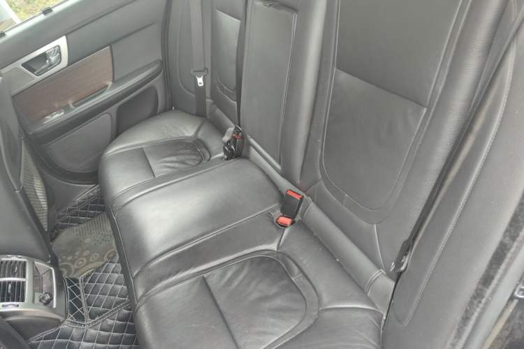 Used Jaguar XF 2015 XF 2.0T 80th Anniversary Collector's Edition Left Rear Seat