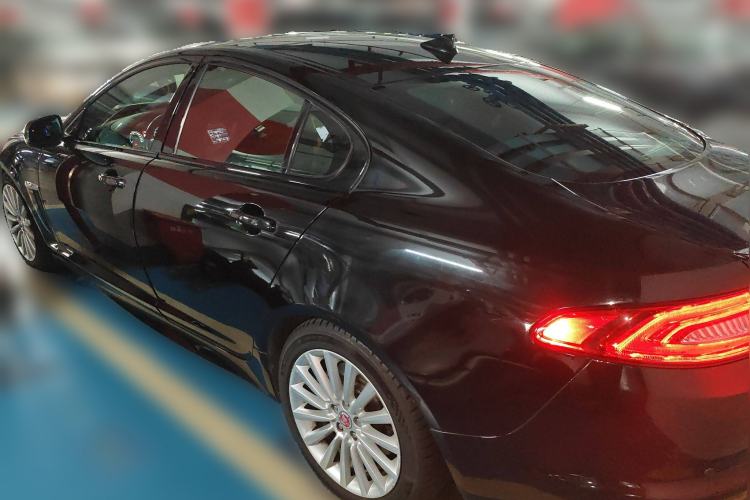 Used Jaguar XF 2015 XF 3.0 SC R-Sport Luxury Edition Rear Left 45 Deg