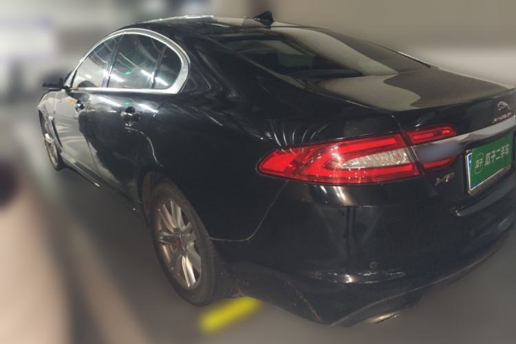 Used Jaguar XF 2015 XF 2.0T 80th Anniversary Collector's Edition Rear Left 45 Deg