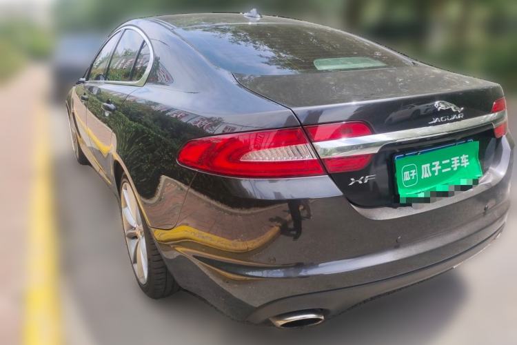 Used Jaguar XF 2015 XF 2.0T Luxury Edition Rear Left 45 Deg