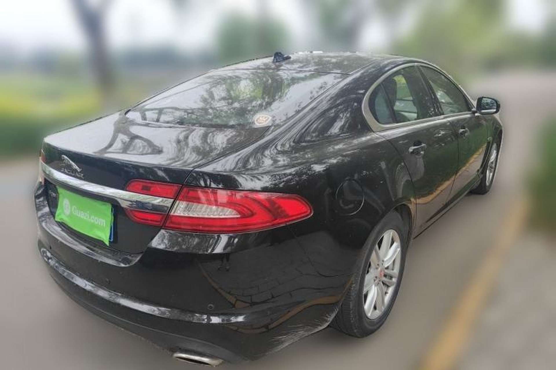 Used Jaguar XF 2015 XF 2.0T 80th Anniversary Collector's Edition Rear Right 45 Deg