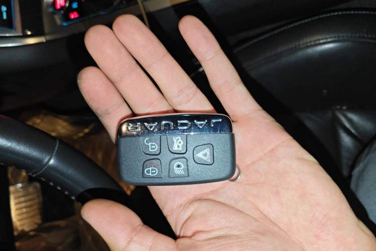 Used Jaguar XF 2015 XF 3.0 SC R-Sport Luxury Edition Vehicle Key
