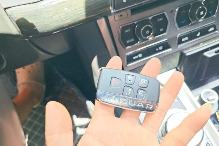 Used Jaguar XF 2015 XF 3.0 SC R-Sport Luxury Edition Vehicle Key