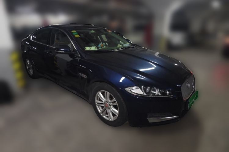 Used Jaguar XF 2015 XF 2.0T Prestige Edition Exterior 2
