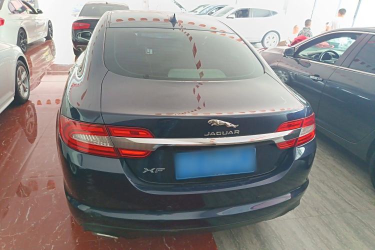 Used Jaguar XF 2015 XF 2.0T Prestige Edition Exterior 4