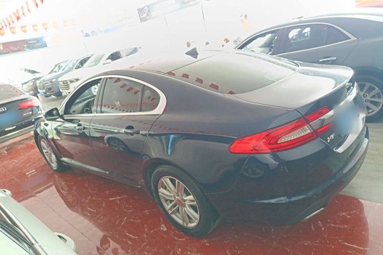 Used Jaguar XF 2015 XF 2.0T Prestige Edition Exterior 5
