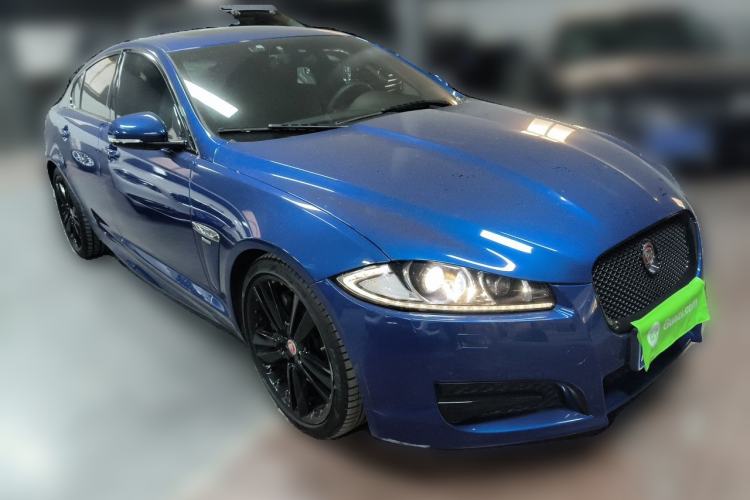 Used Jaguar XF  Front Right 45 Deg