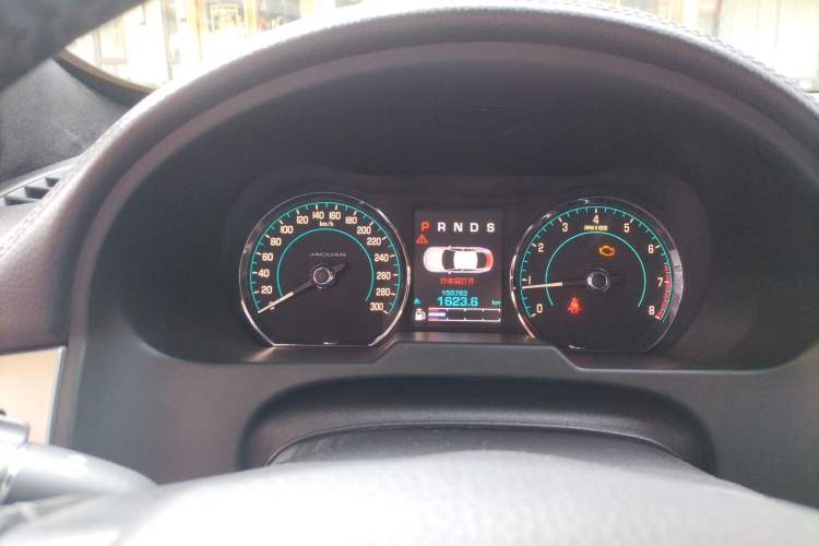 Used Jaguar XF 2015 XF 3.0 SC 80th Anniversary R-Sport Edition Instrument Cluster
