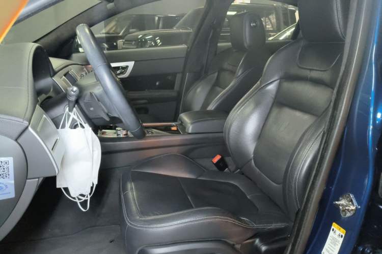 Used Jaguar XF  Left Front Seat