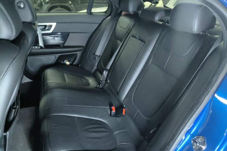 Used Jaguar XF  Left Rear Seat