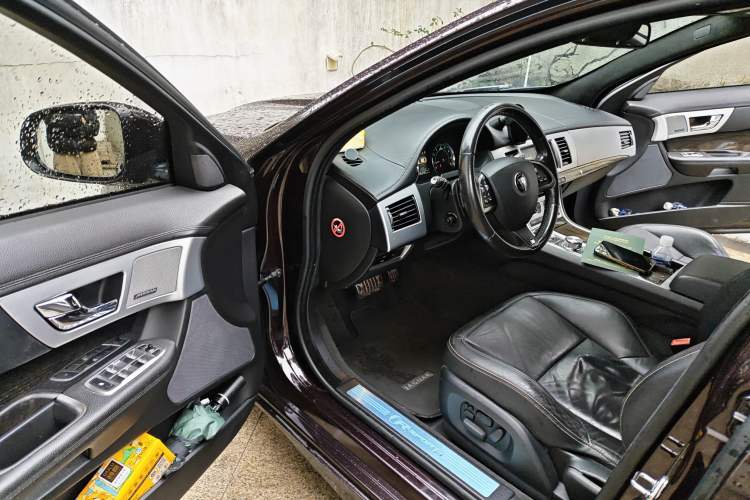 Used Jaguar XF 2015 XF 3.0 SC R-Sport Luxury Edition Driver Seat