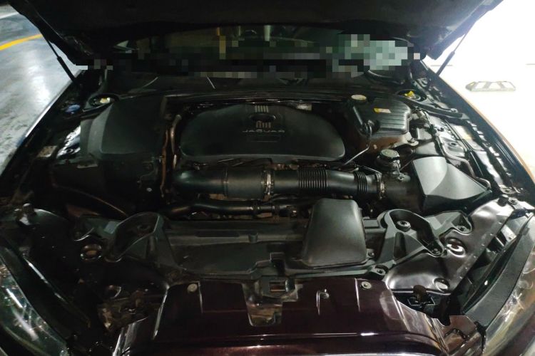Used Jaguar XF 2015 XF 2.0T Prestige Edition Engine Bay