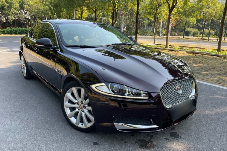 Used Jaguar XF 2015 XF 2.0T Prestige Edition Exterior 2