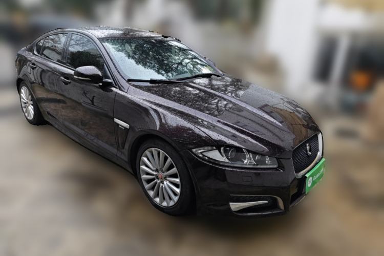 Used Jaguar XF 2015 XF 3.0 SC R-Sport Luxury Edition Front Right 45 Deg