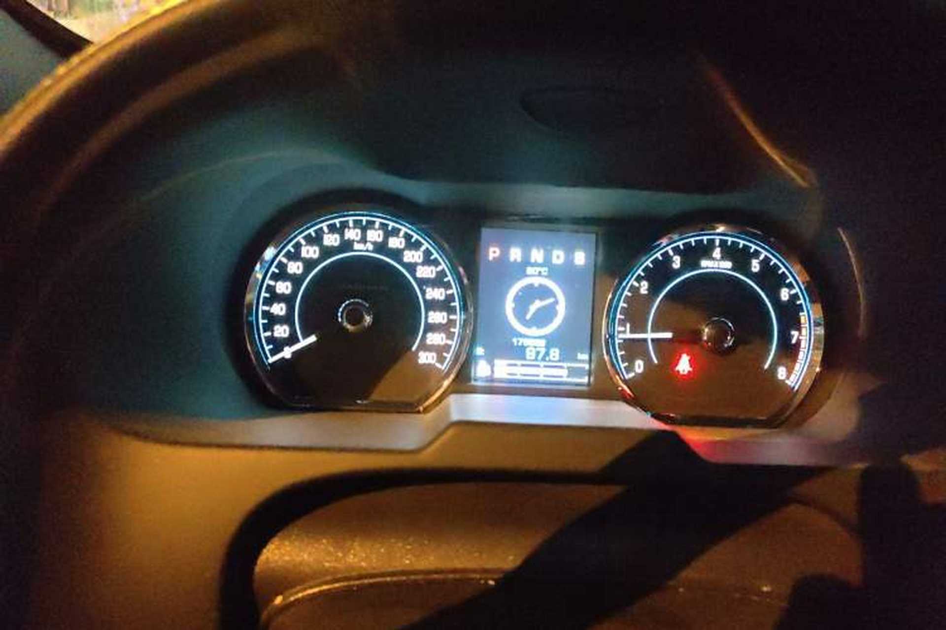 Used Jaguar XF 2015 XF 2.0T Prestige Edition Instrument Cluster