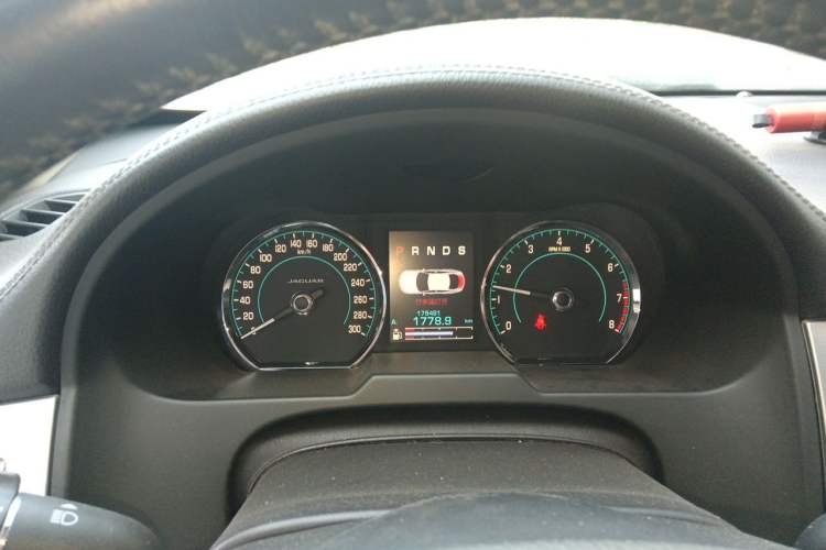 Used Jaguar XF 2015 XF 2.0T 80th Anniversary Collector's Edition Instrument Cluster