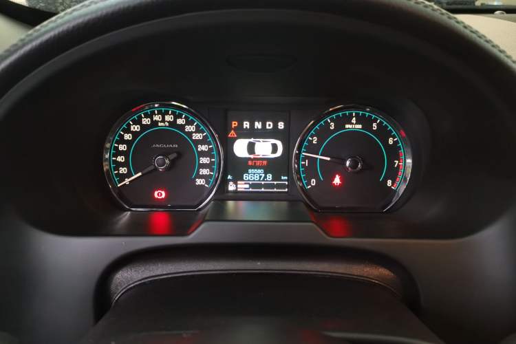 Used Jaguar XF 2015 XF 2.0T Prestige Edition Instrument Cluster