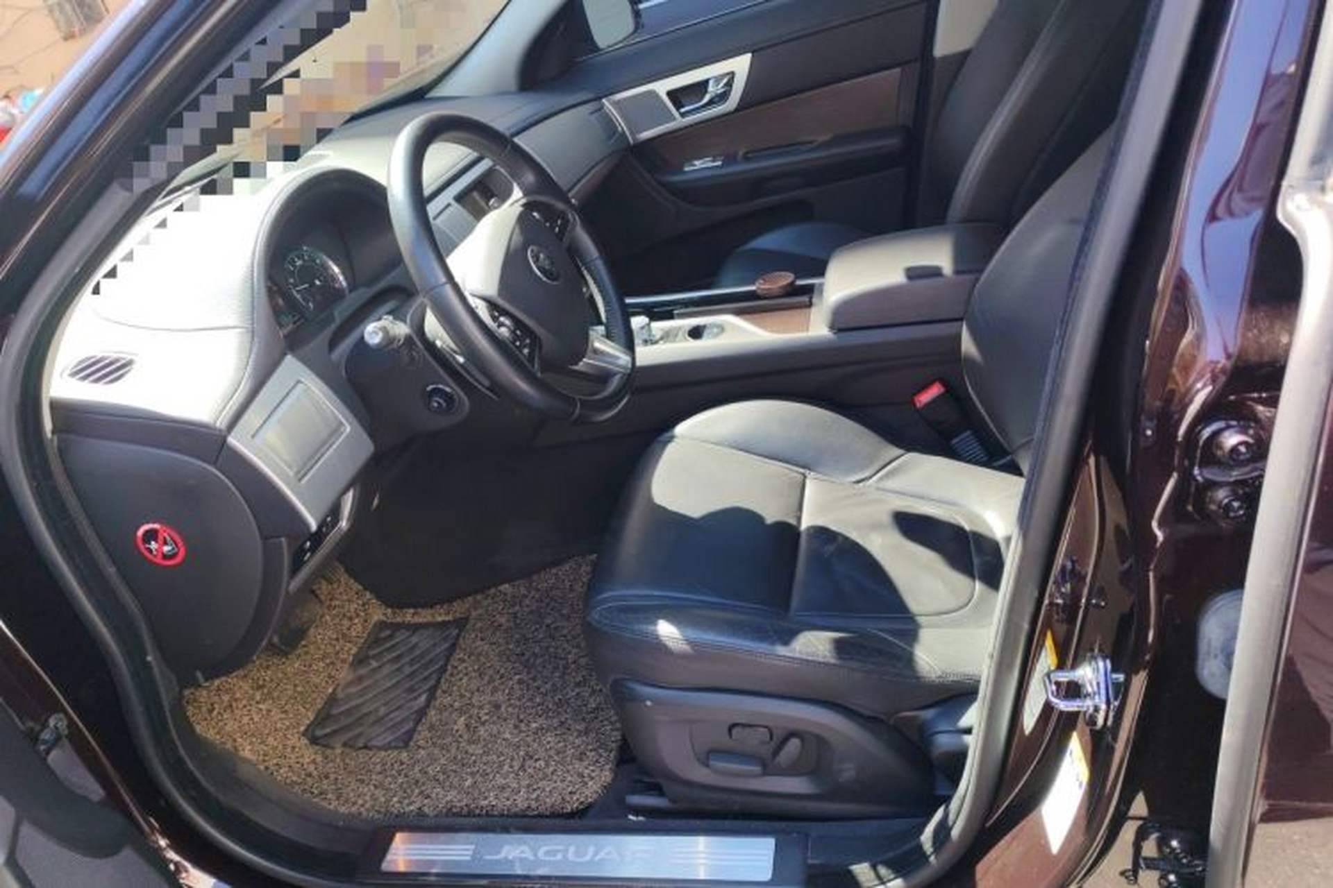 Used Jaguar XF 2015 XF 2.0T Prestige Edition Left Front Seat