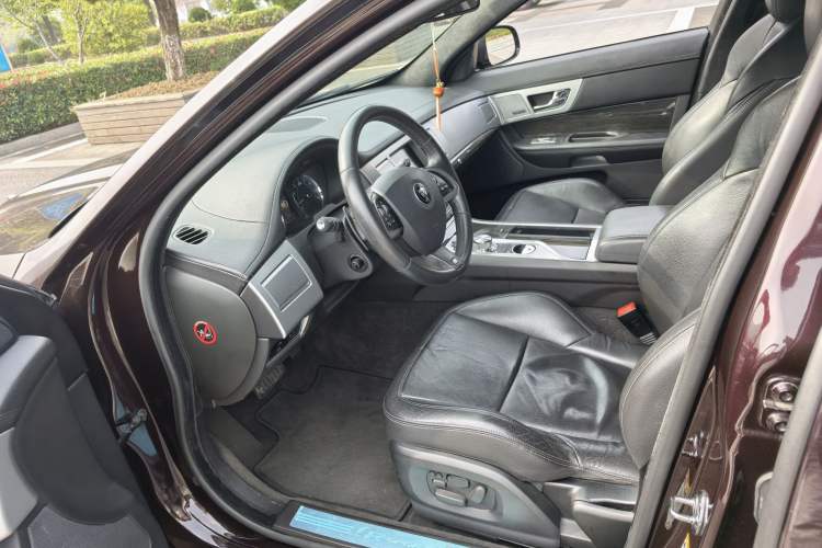 Used Jaguar XF 2015 XF 3.0 SC R-Sport Luxury Edition Left Front Seat