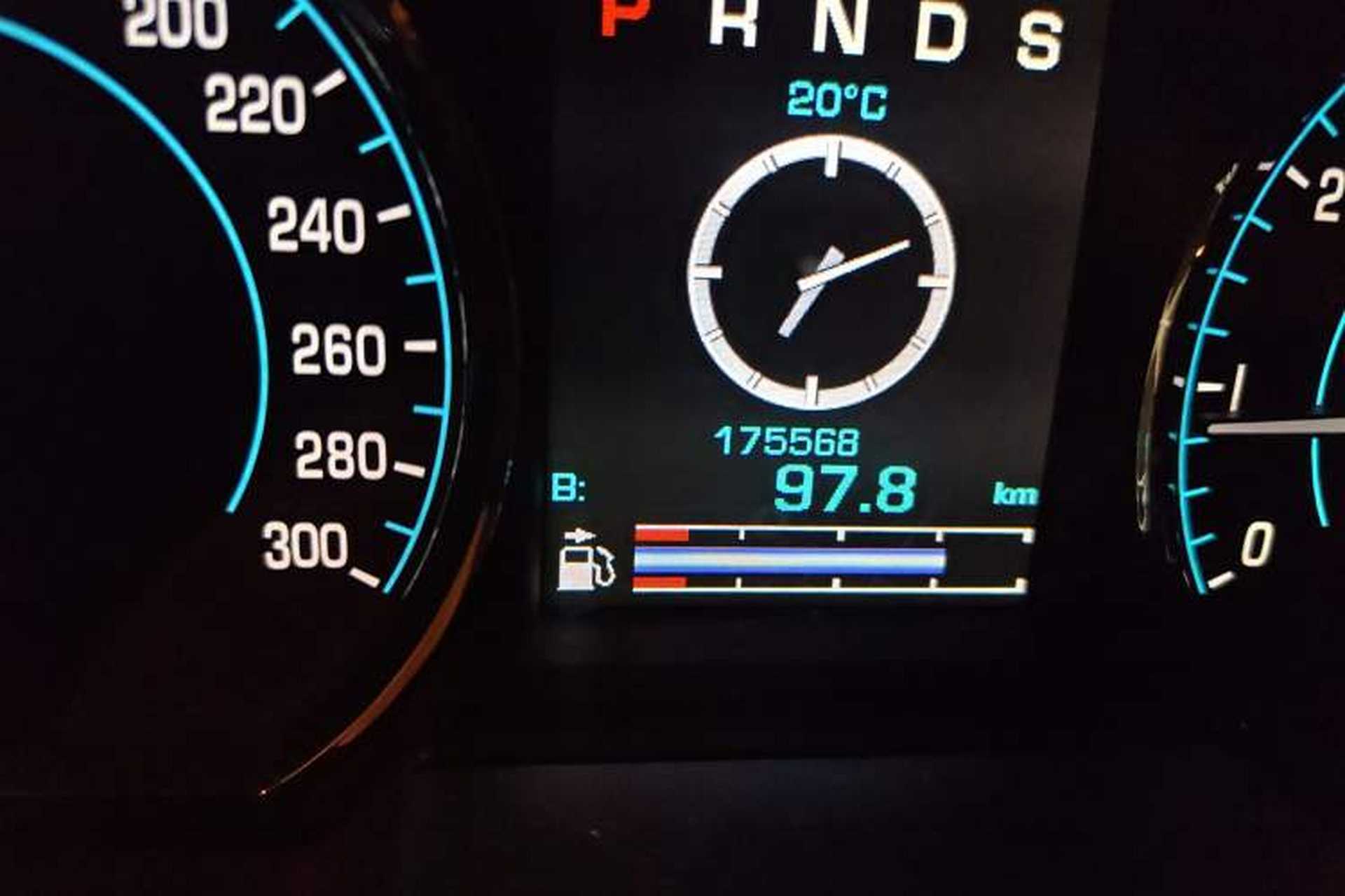 Used Jaguar XF 2015 XF 2.0T Prestige Edition Odometer Close Up